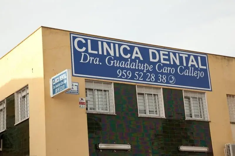 Clínica dental del Centro Comercial Bellavista, en Aljaraque